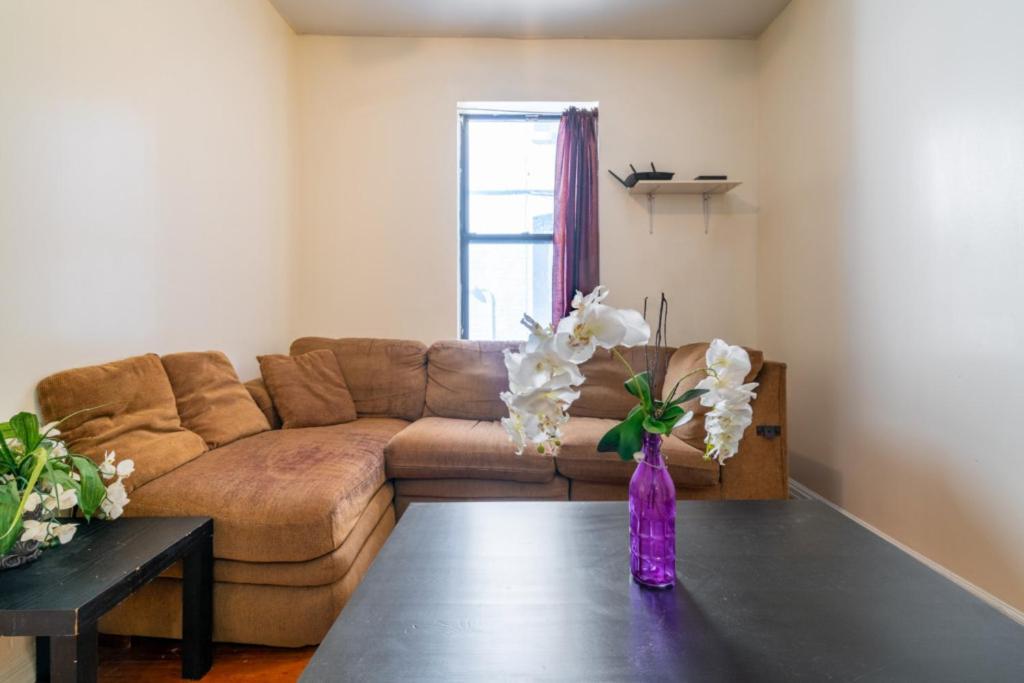 Eastern Parkway Guest House Ню Йорк Екстериор снимка